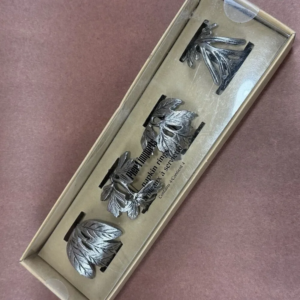 Pier 1 Leaf Napkin Rings Set of 4 Metal Fall Leaf Motif - New